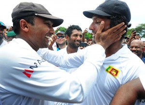 http://sports.ndtv.com/cricket/photos/mahela-jayawardene-gets-perfect-farewell-gift-from-sri-lanka-18294