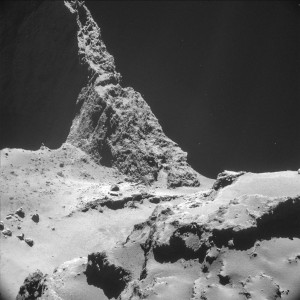 source : www.independent.co.uk Picture taken on October 28 by the navigation camera on Rosetta shows the boulder-strewn neck region of comet 67/P Churyumov-Gerasimenko. It was captured from a distance of 9.7 km from the center of the comet 